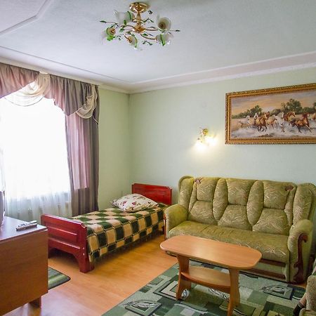 Hotel Orysya Kopychyntsi Exterior foto